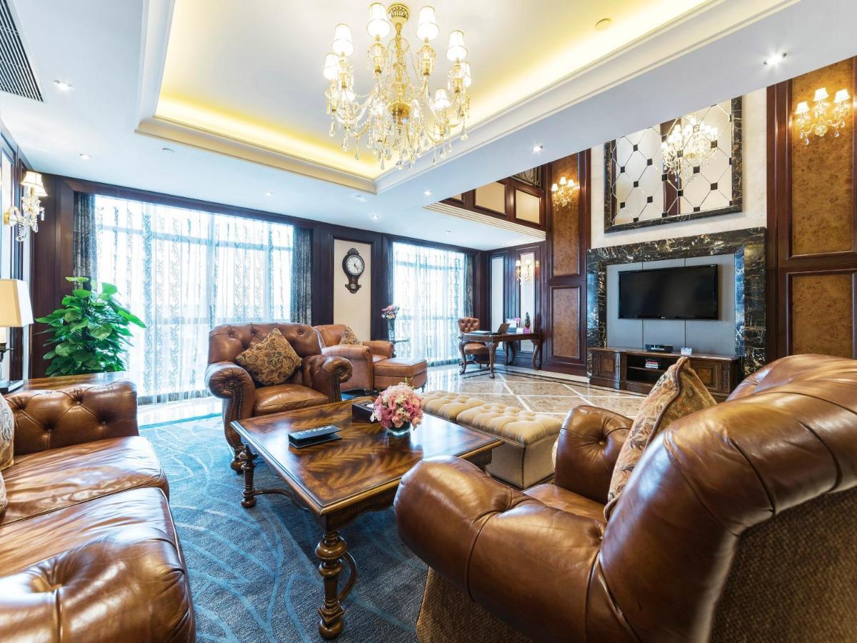 Shenzhen Baohengda International Hotel Екстериор снимка