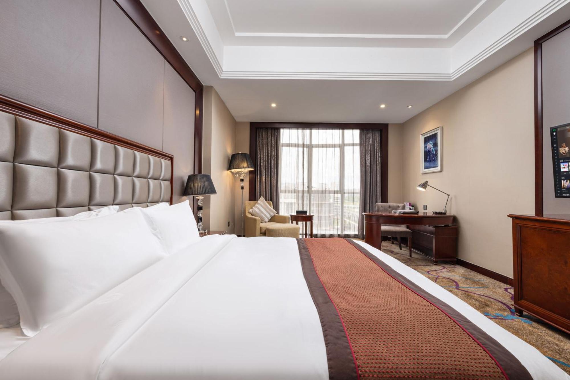 Shenzhen Baohengda International Hotel Екстериор снимка