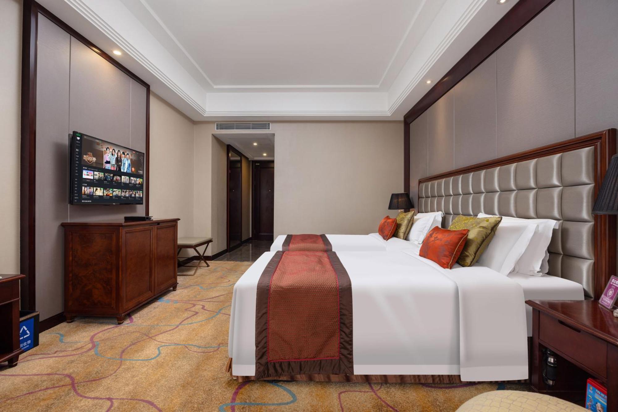 Shenzhen Baohengda International Hotel Екстериор снимка