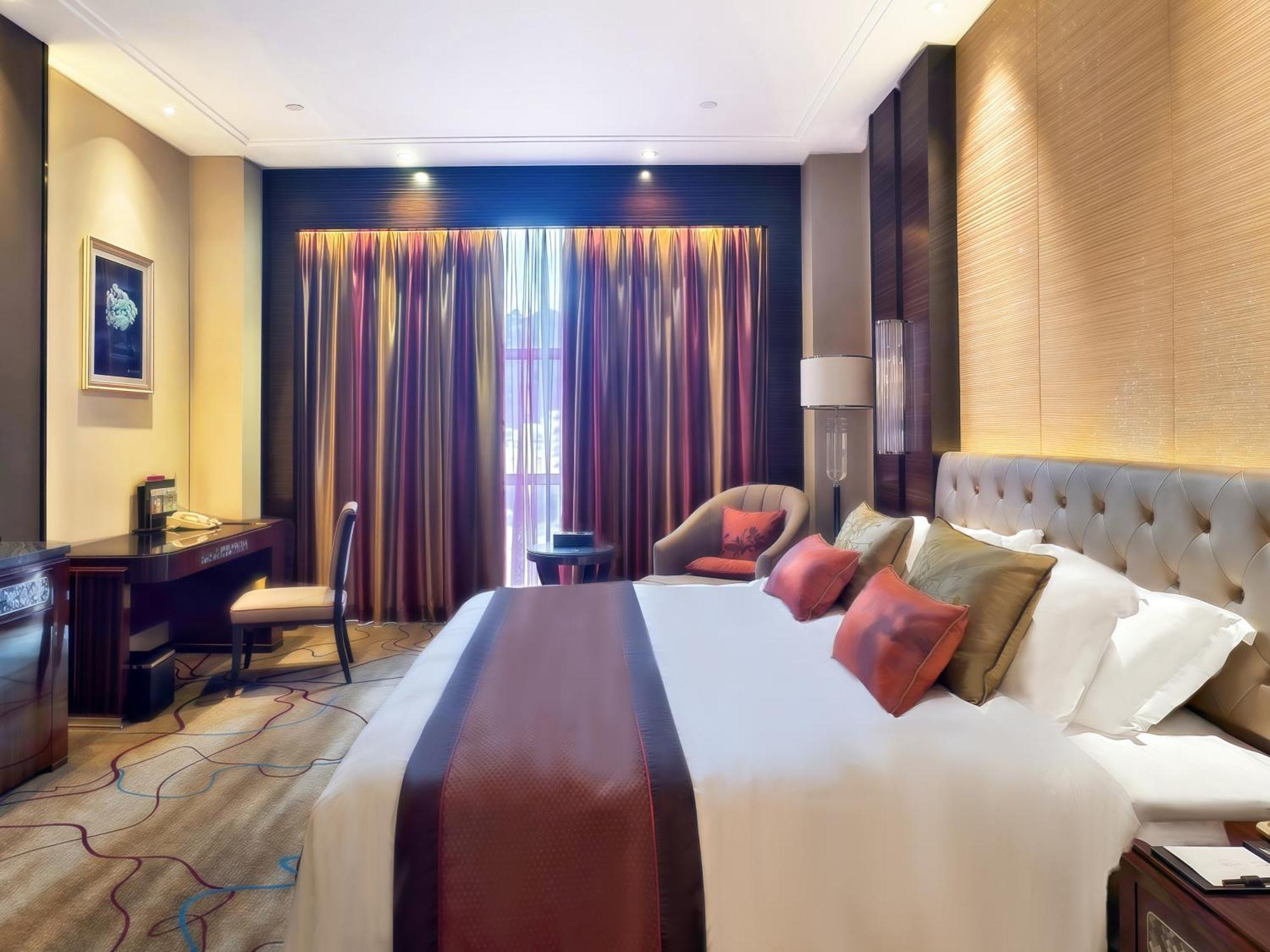 Shenzhen Baohengda International Hotel Екстериор снимка