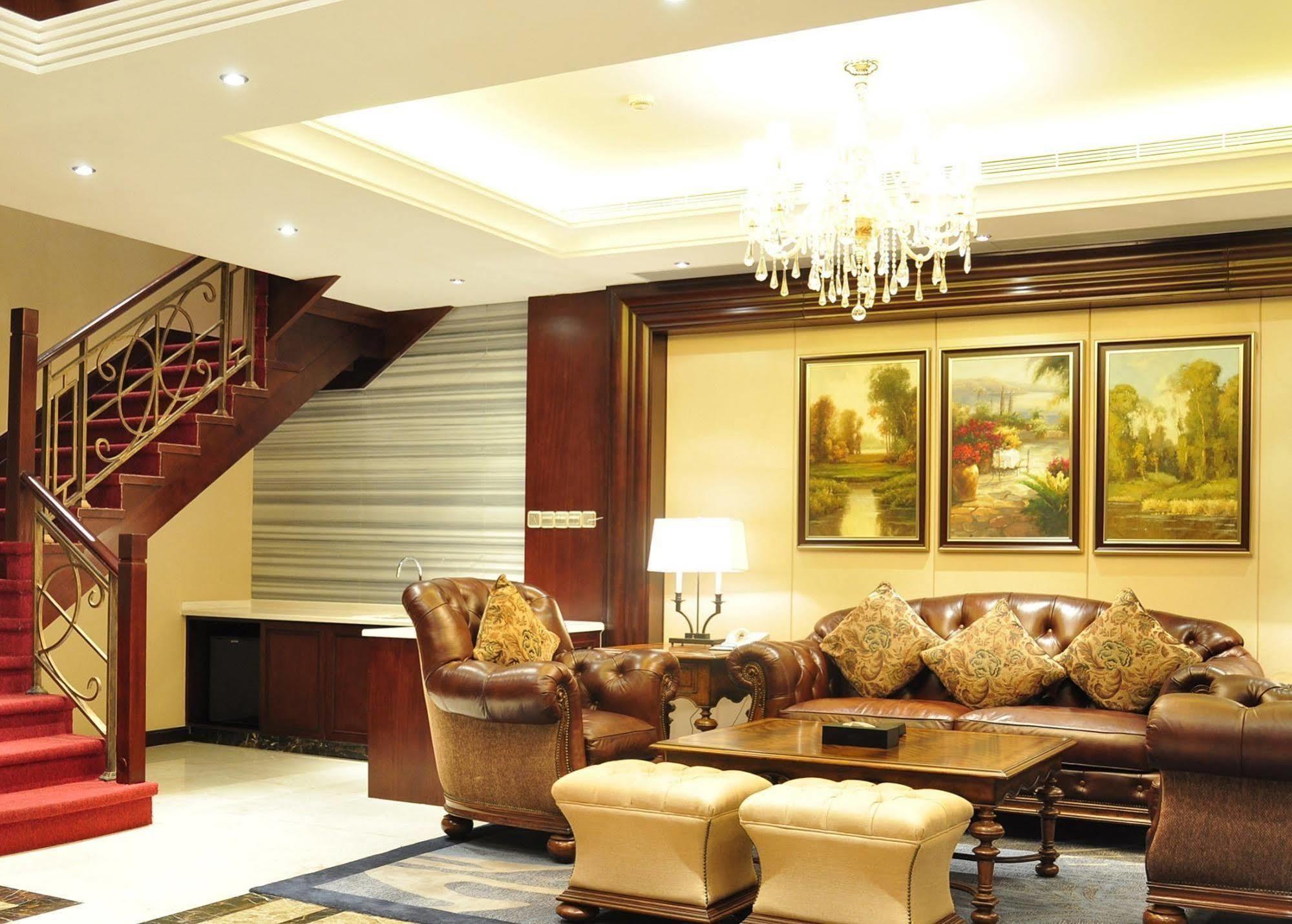 Shenzhen Baohengda International Hotel Екстериор снимка